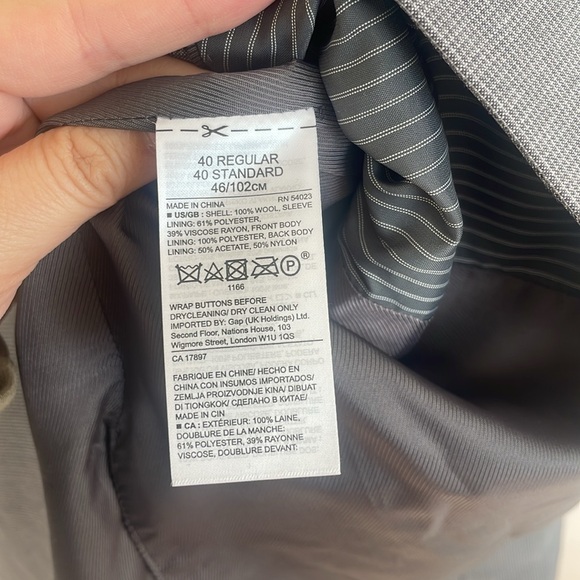 Banana Republic NWT Tollegno Suit Jacket & Pants - Picture 5 of 15